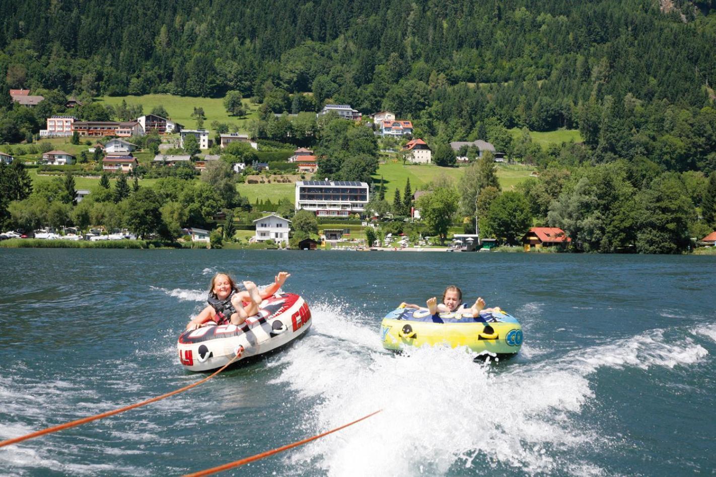 Blaues Haus Ferienwohnung Bodensdorf Ossiacher See Gerlitzen Alpe Exterior foto